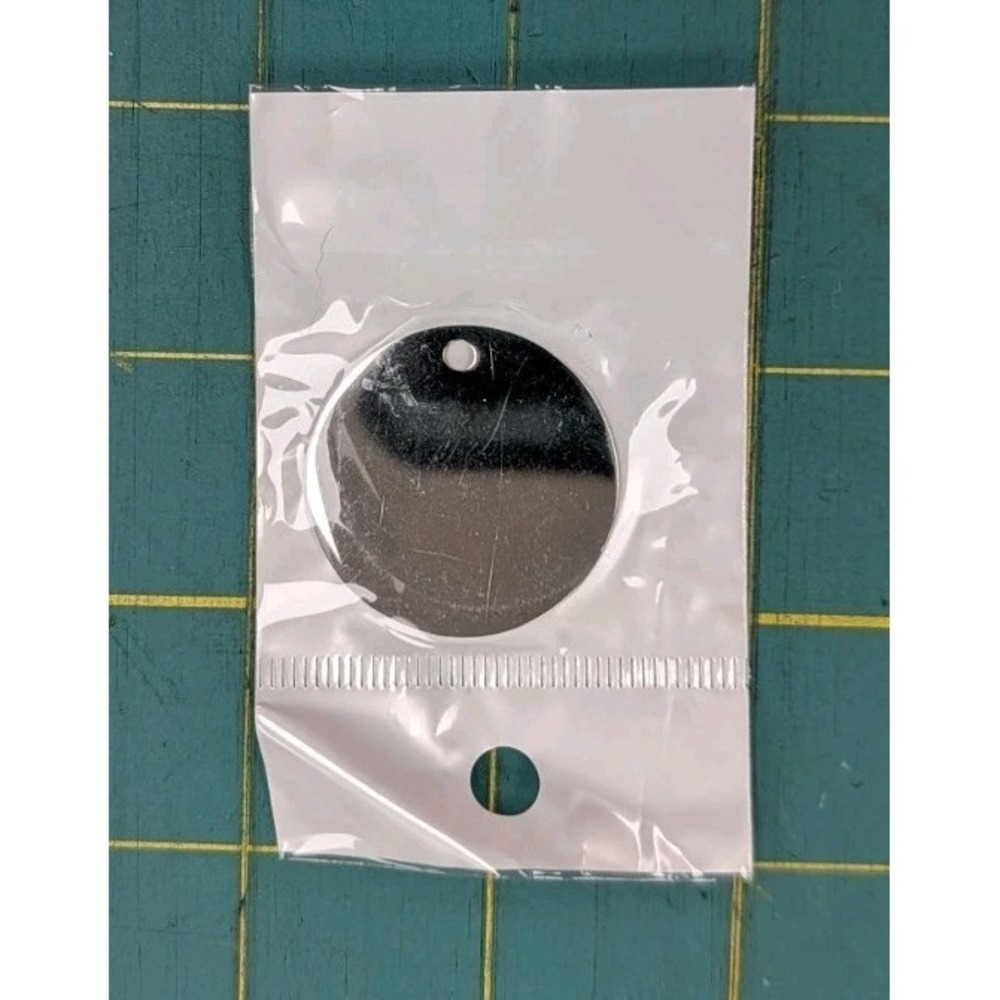 10 Stainless Steel Round Font Fixation Brand Metal‎ Size 1 1/2 " With Hole Charm